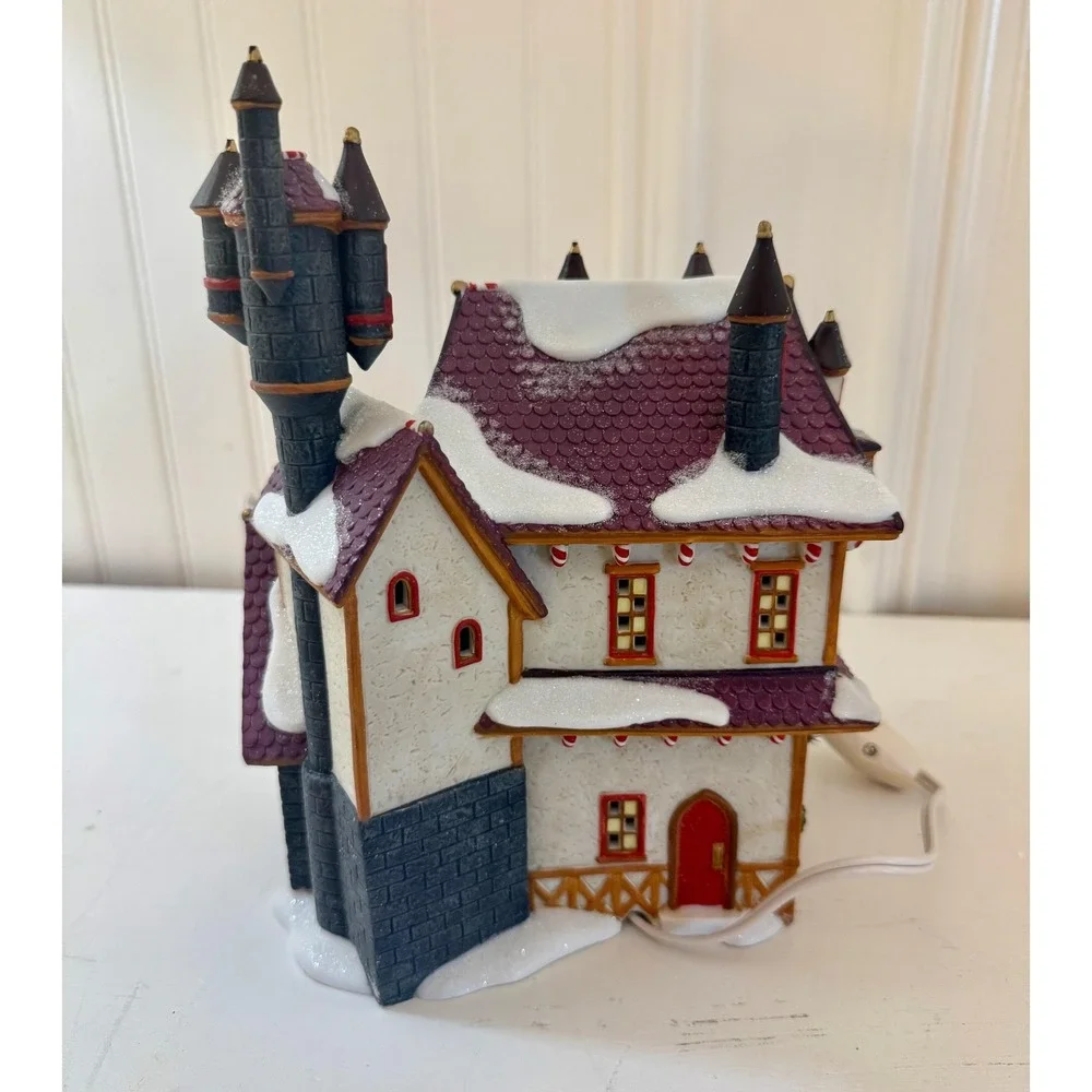 Dept 56 North Pole Series Rudolph Santa's Castle (56.5678) Ltd Ed (Retired) READ
